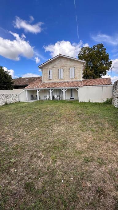 Maison Entierement Renovee Villa Ambares-et-Lagrave Екстериор снимка